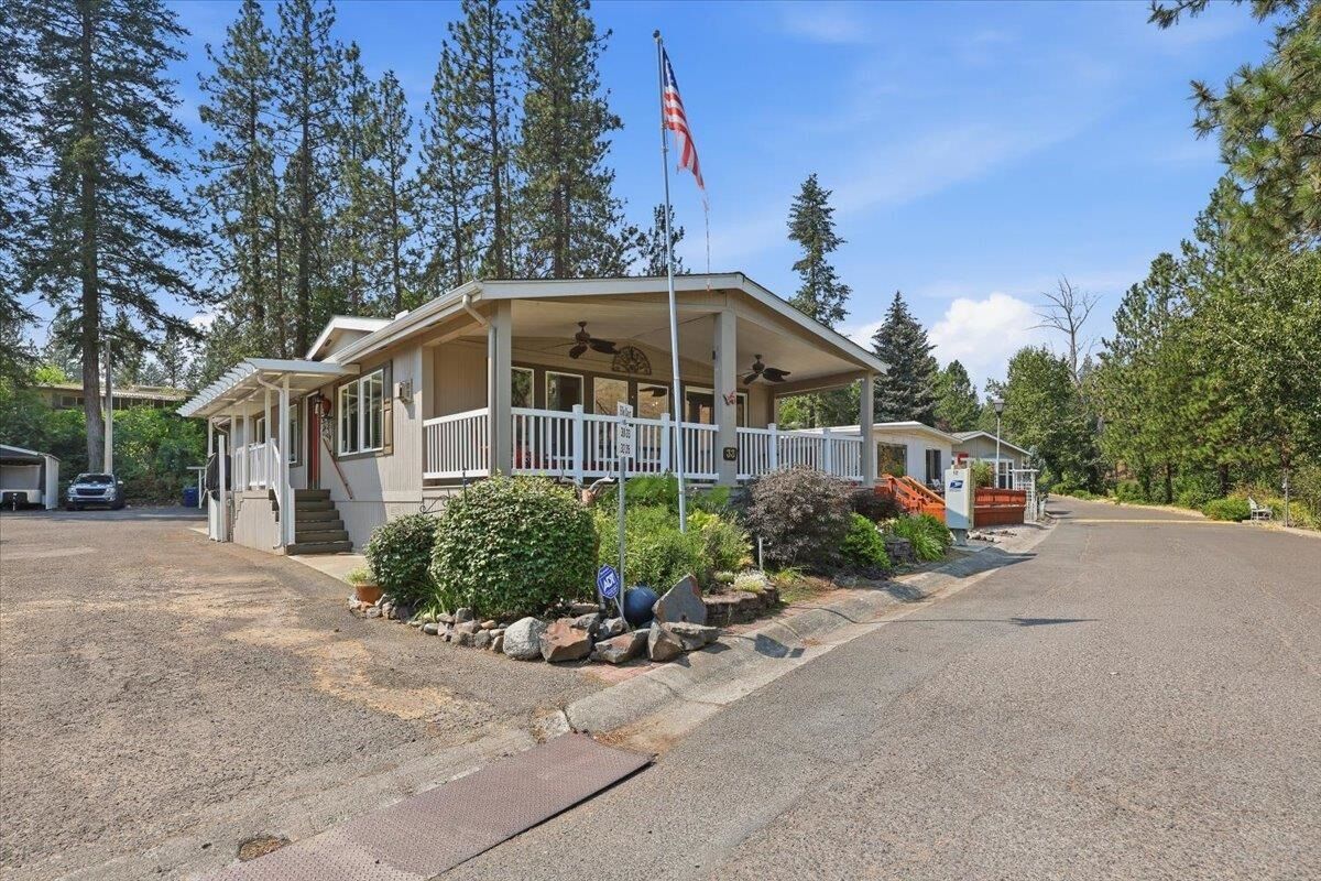 Property Photo: 3231 W Boone, #33 WA 99212