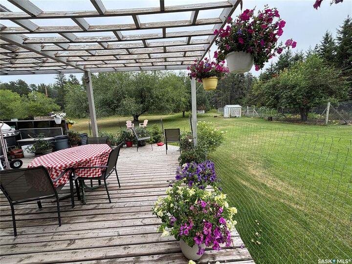 Property Photo: 609 10th Street N SK S0E 1E0