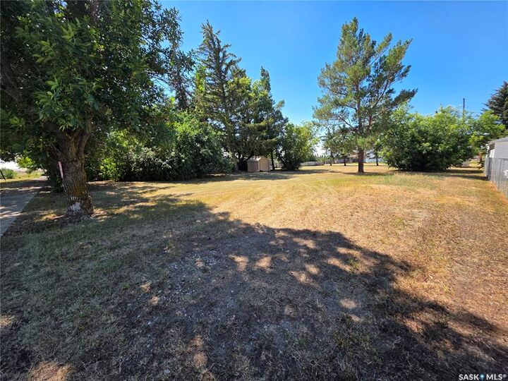 Property Photo:  1224 Taylor Street  SK S0H 2A0 