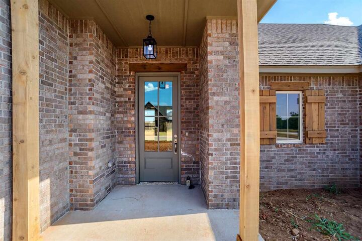 Property Photo:  6011 E Bison Lane  OK 74075 