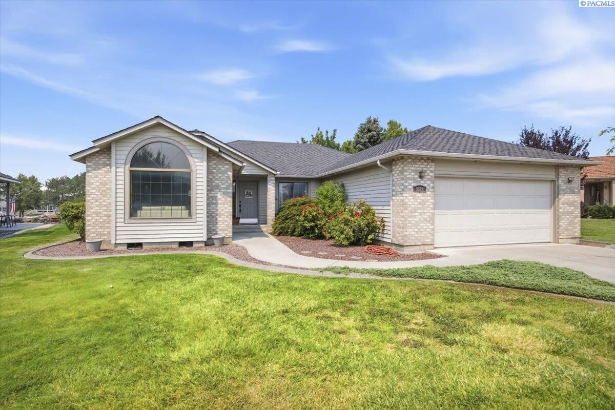 Property Photo:  3504 S Reed Court  WA 99337 