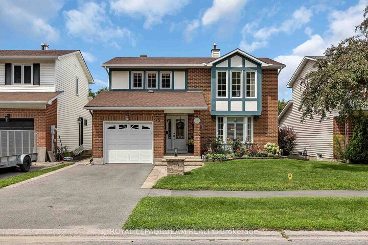 Property Photo: 25 Tamblyn Crescent ON K2L 3A5