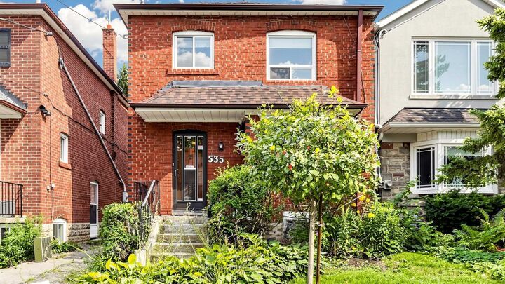 Property Photo: 535 Soudan Avenue ON M4S 1X1
