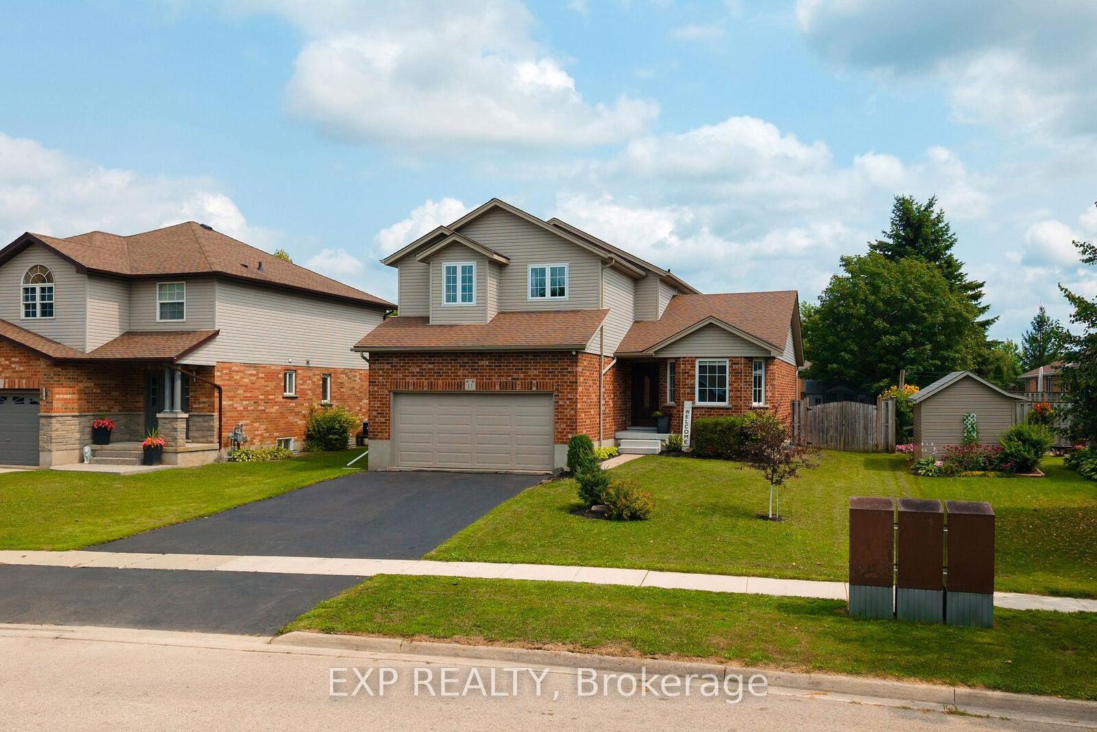 Property Photo: 11 Maple Street ON N0G 1P0