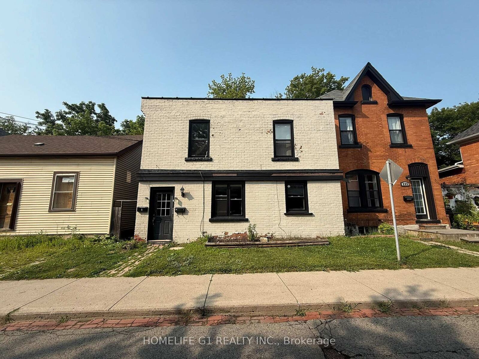 Property Photo: 288 Hunter Street W 2 ON L8P 1S3