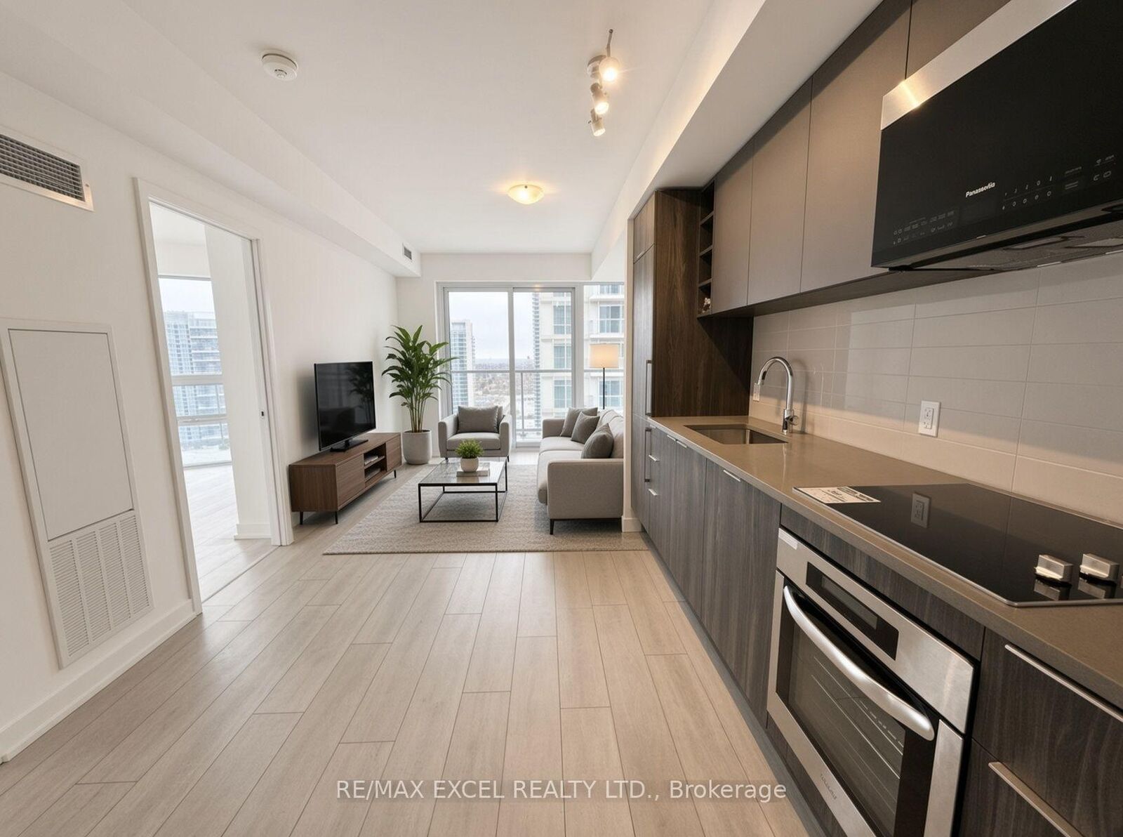 Property Photo: 2031 Kennedy Road 3221 ON M1T 0B8