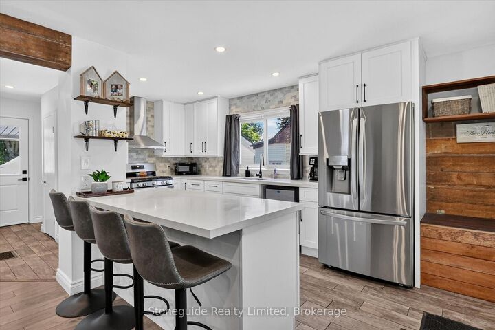Property Photo: 637 McKellar Street ON K9J 1R4