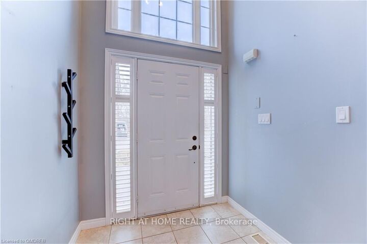 Property Photo:  20 McConkey Crescent 60  ON N3S 0B8 