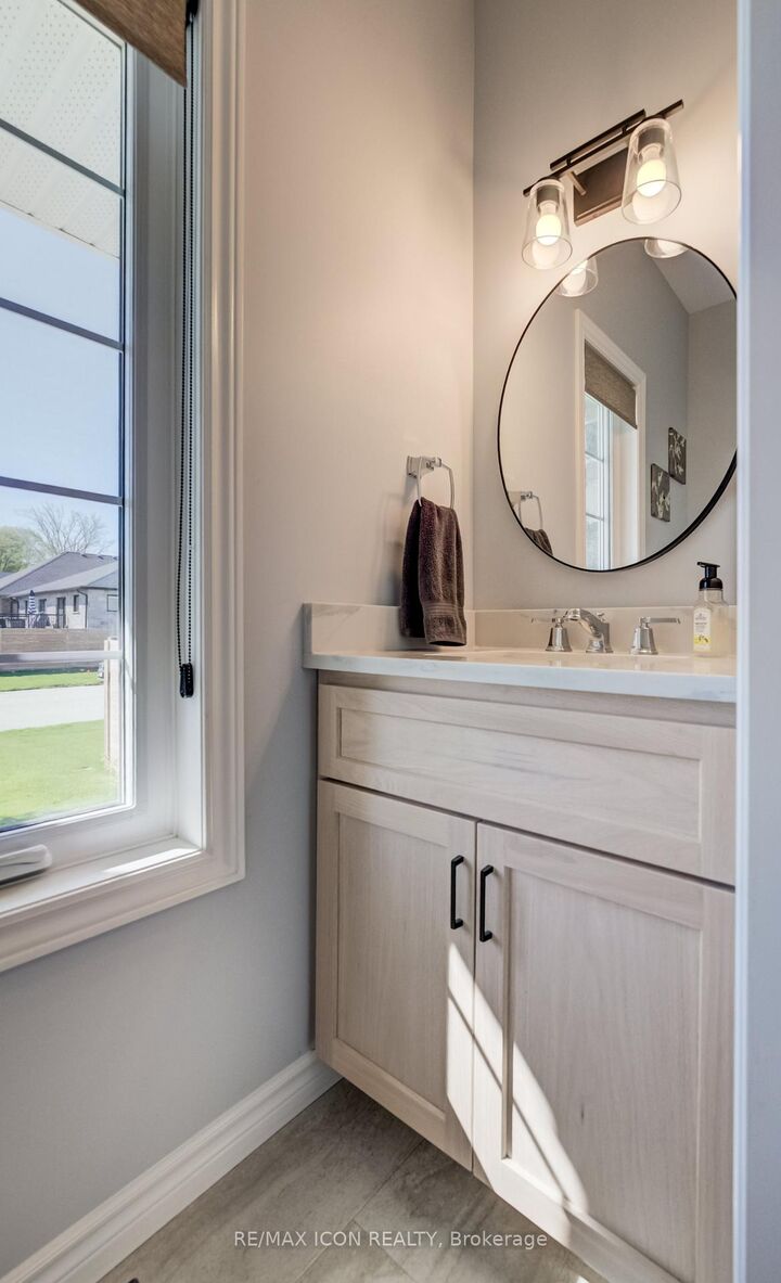 Property Photo: 117 Sarah Road ON N0G 2L2