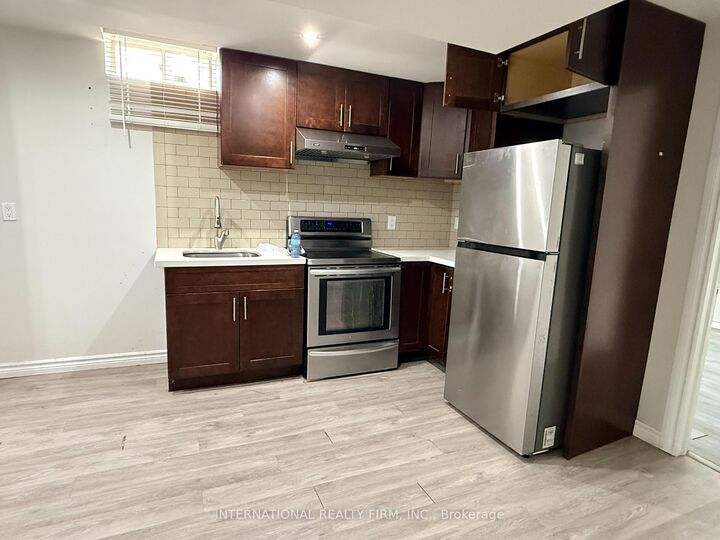 Property Photo:  3 Picasso Dr Picasso Drive  ON L6P 3L5 