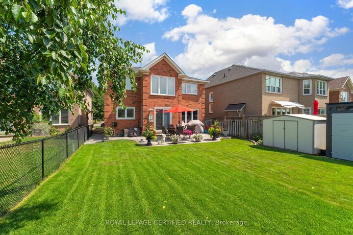 Property Photo: 84 Softneedle Avenue ON L6R 1L2