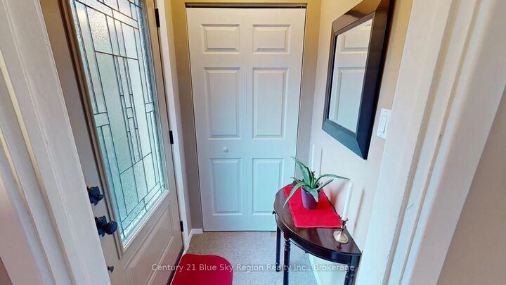Property Photo:  604 Galt Street  ON P1B 5M8 