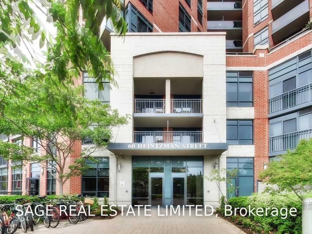 Property Photo:  60 Heintzman Street 636  ON M6P 5A1 