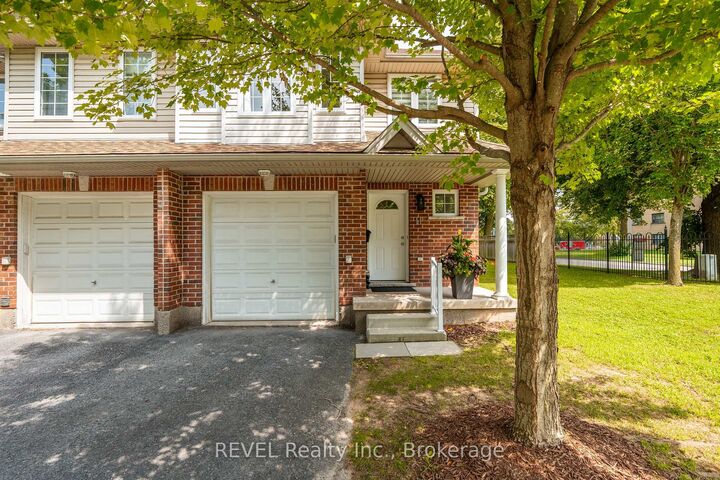 11 - 6263 Valley Way — photo 1