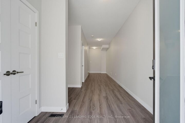 Property Photo:  915 Georgetown Drive  ON N6H 0J7 