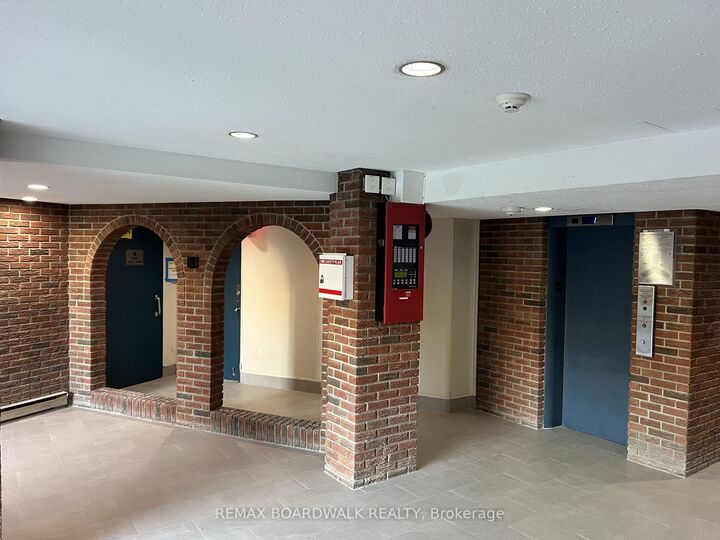 Property Photo: 2041 Arrowsmith Drive 101B ON K1J 7V7
