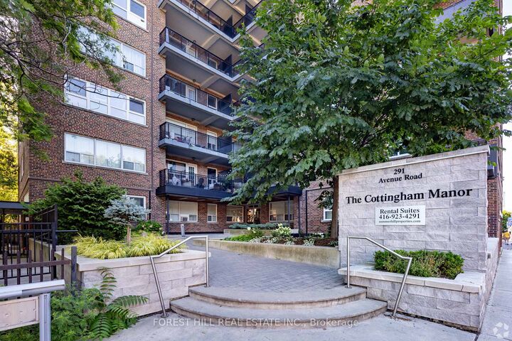 Property Photo:  291 Avenue Road 507  ON M4V 2G9 