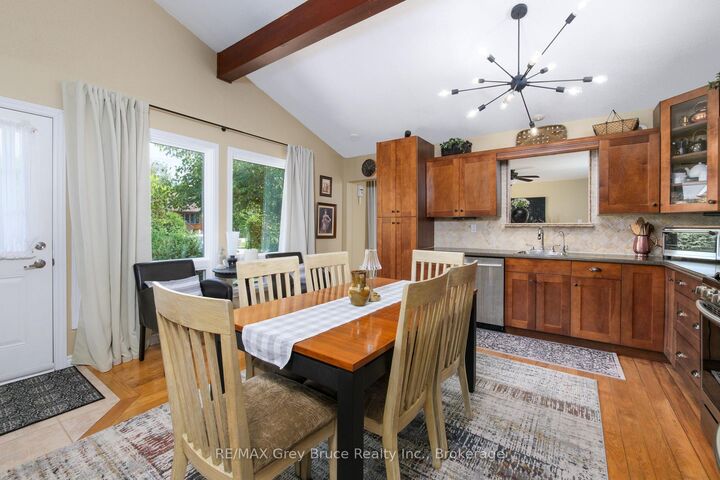 Property Photo: 46 Shamrock Boulevard ON N0H 2T0