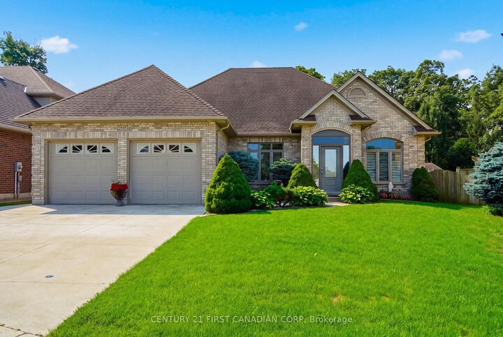 2285 Lilac Avenue — photo 1