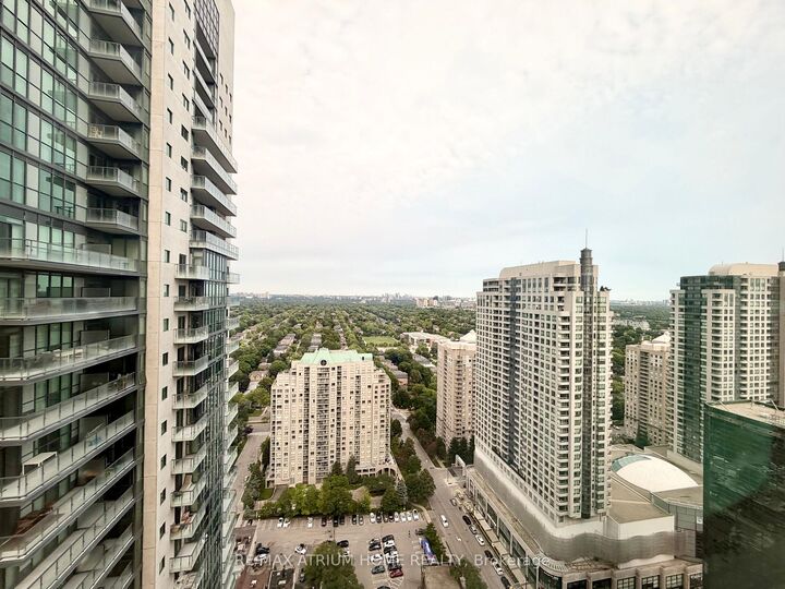 Property Photo:  5162 Yonge Street 3605  ON M2N 0E9 
