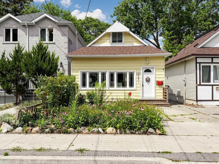 182 Holborne Avenue — photo 1