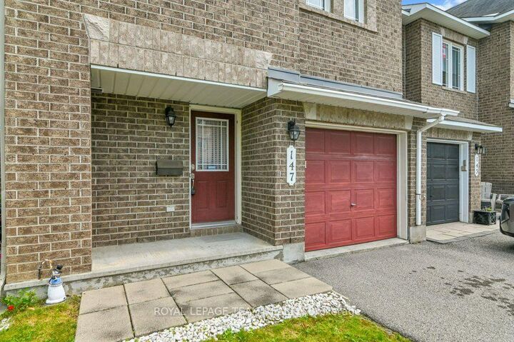 Property Photo: 147 Sorento Street ON K2J 0B2