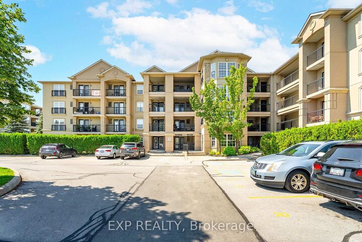 Property Photo:  2035 Appleby Line 214  ON L7L 7G8 