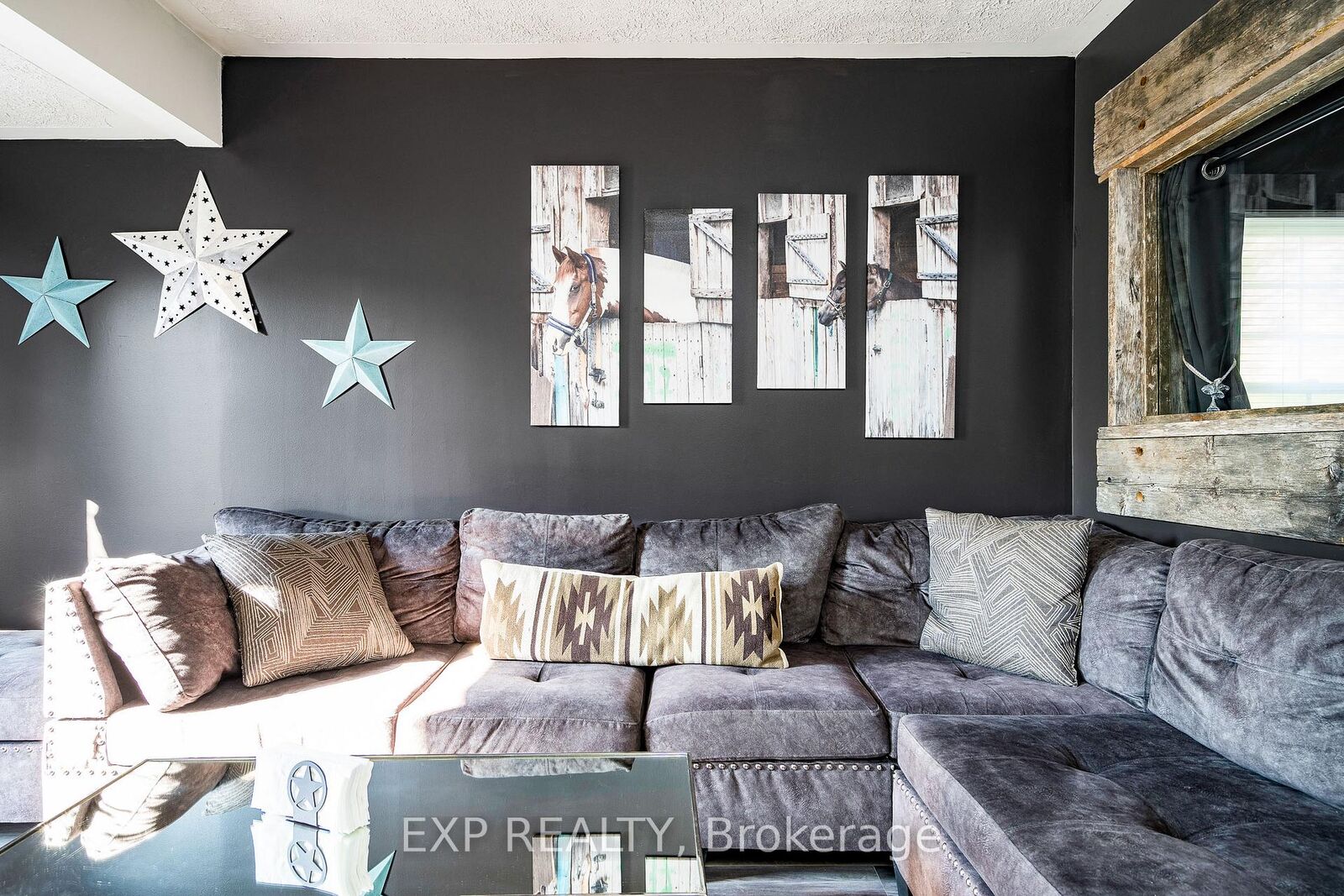 Property Photo: 27 Sunnidale Road S ON L9Z 2M5