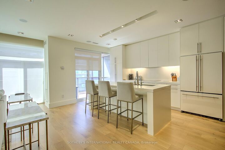 Property Photo: 20 Blue Jays Way 2101 ON M5V 3W6