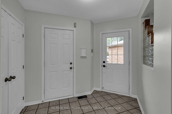 Property Photo: 146 College Circle ON K1K 4S1