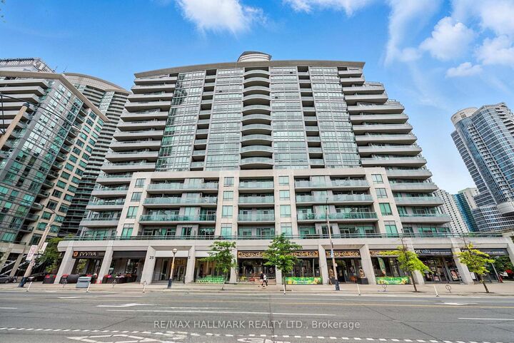 Property Photo: 25 Lower Simcoe Street 301 ON M5J 3A1
