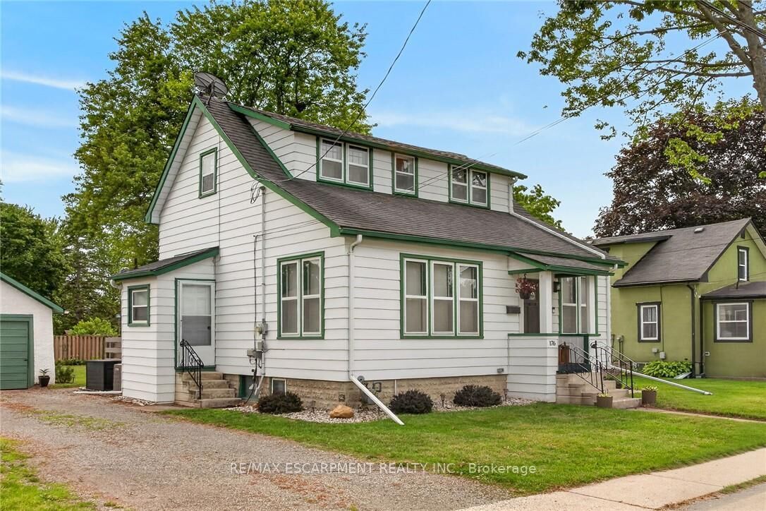 Property Photo: 176 Cross Street E ON N1A 1B8
