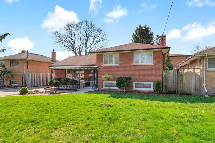 Property Photo: 1581 Borden Street ON N5W 2P9
