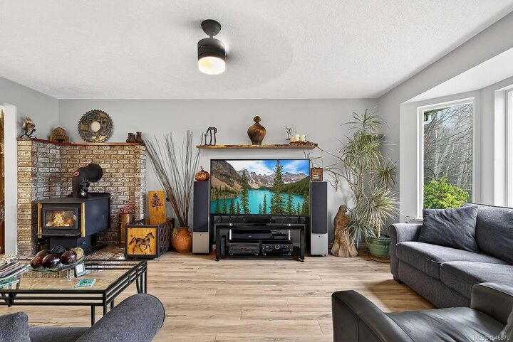 Property Photo: 1136 Corcan Rd BC V9K 2R6