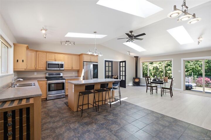 Property Photo: 95 McColl Rd BC V0R 1G0