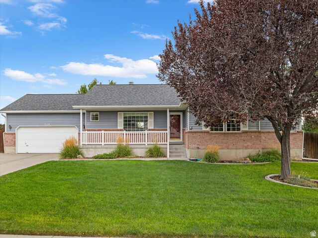 Property Photo:  5118 W Old Creek Rd  UT 84081 