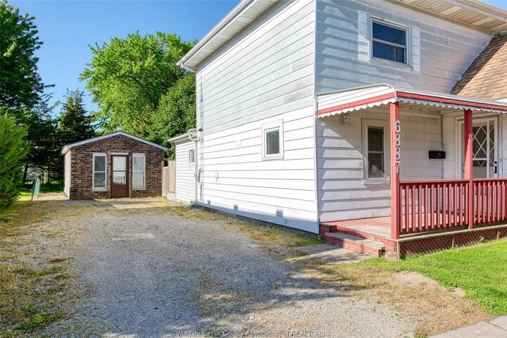 Property Photo: 6887 Tecumseh ON N0R 1N0