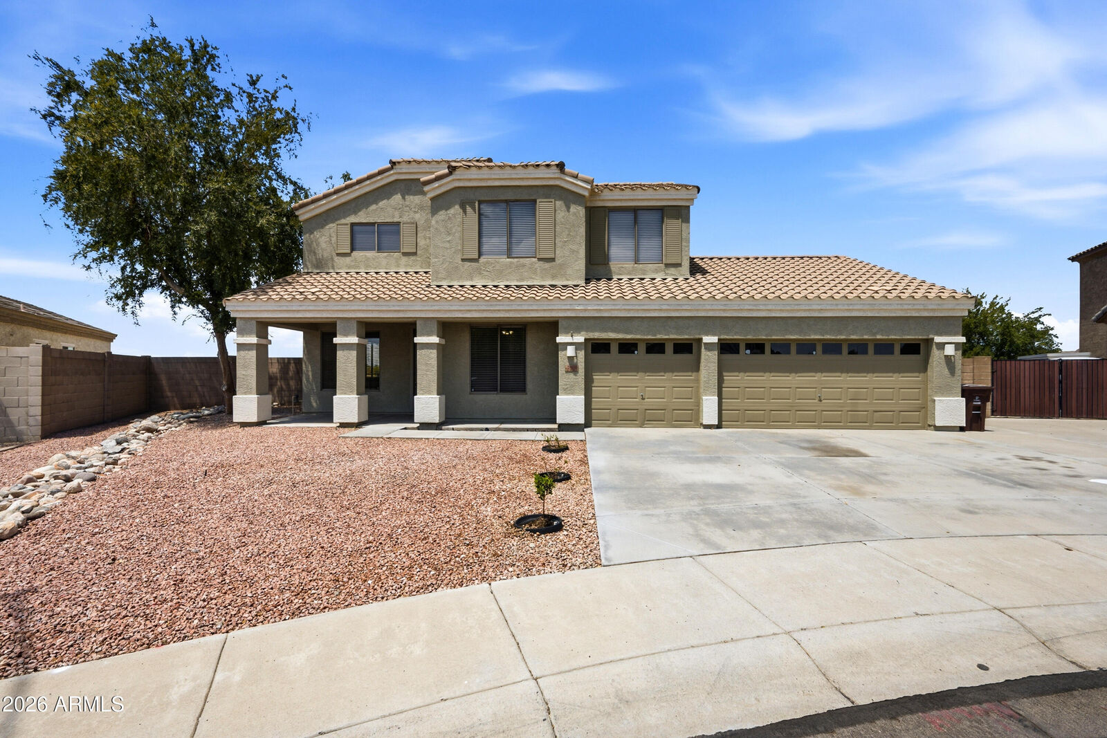 Property Photo: 21650 N 94th Lane AZ 85382