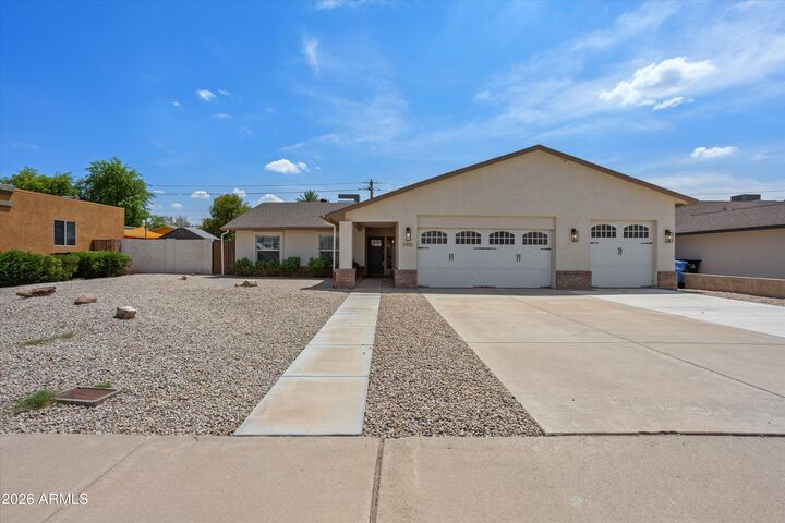 Property Photo: 5401 E Beck Lane AZ 85254