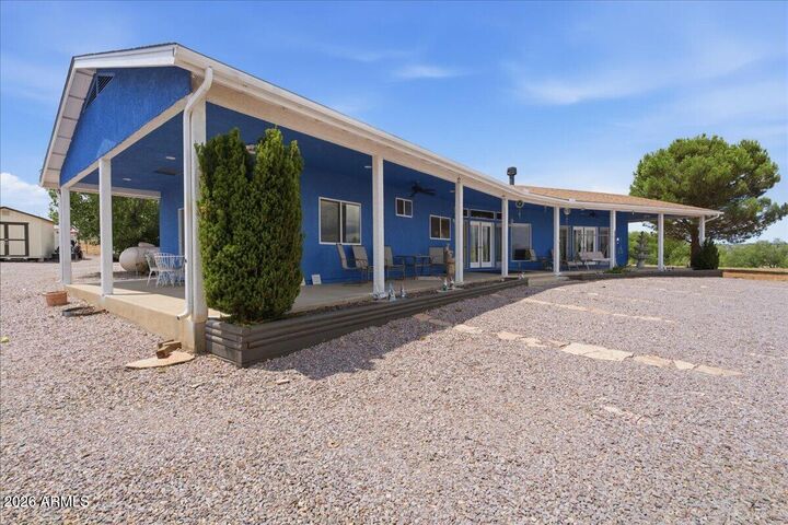 Property Photo: 2405 W Center Street AZ 86323