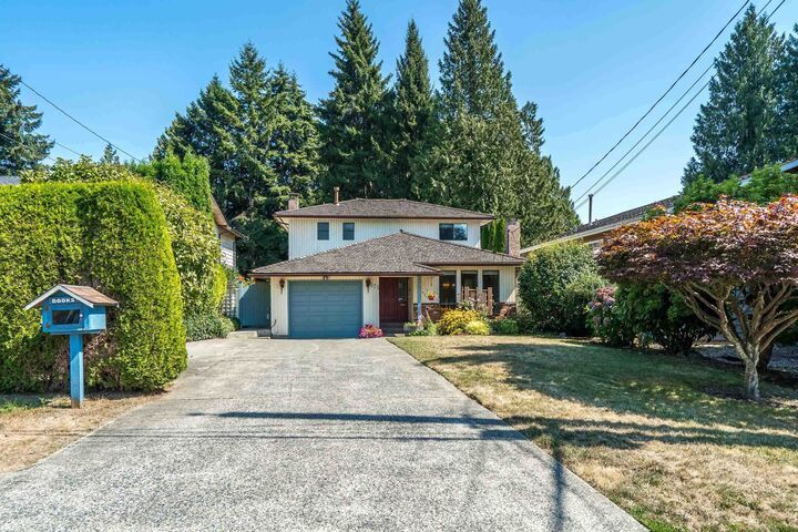 571 Berry Street — photo 1