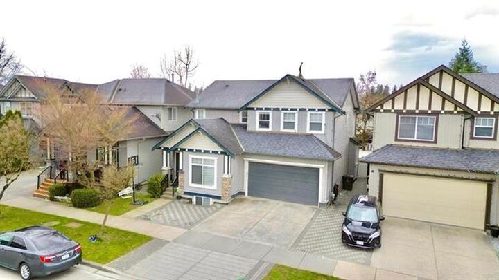 6287 167B Street — photo 1