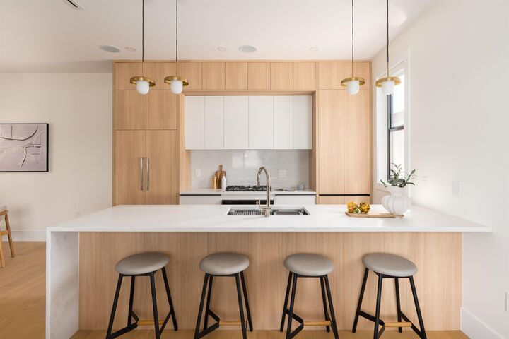 Property Photo: 4828 Albert Street 1 BC V5C 2H3
