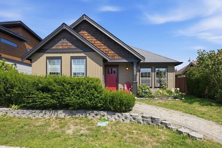 1048 Woodsworth Road — photo 1