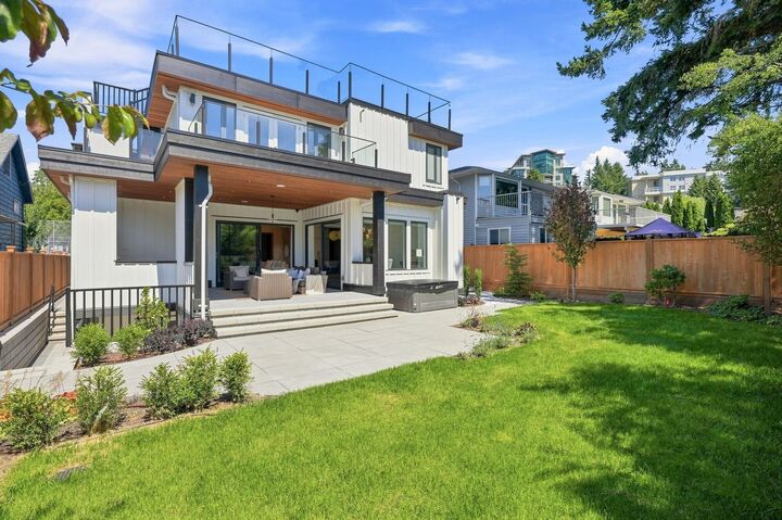 Property Photo: 14750 Vine Avenue BC V4B 2T1