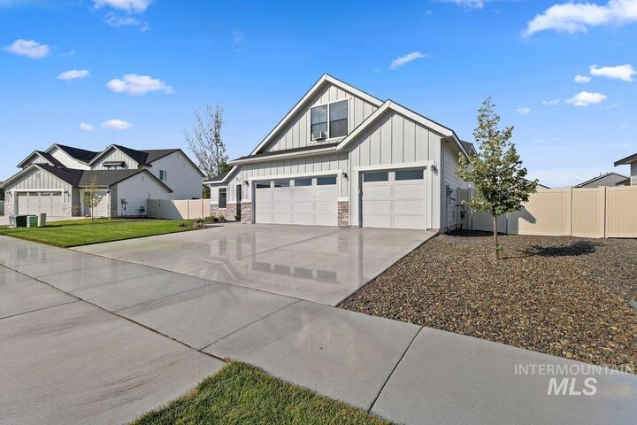 Property Photo: 4067 N Skyros Way ID 83646