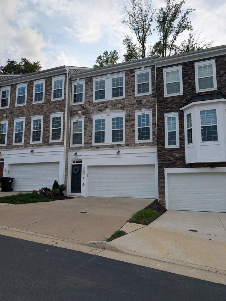 Property Photo: 1327 Gilmore Street VA 22401