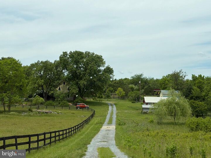 Property Photo:  936 Gun Barrel Rd  VA 22663 
