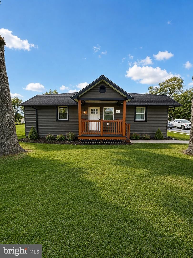 Property Photo:  421 W Sunset Avenue  MD 21639 