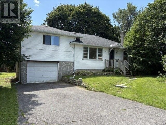 Property Photo: 92 Lotta Avenue ON K2G 2B7